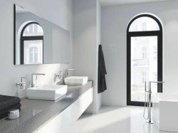 Смеситель для раковины Grohe Plus 32618003
