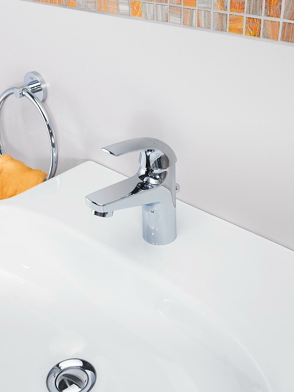Смеситель для раковины Grohe Baucurve 32805000 Хром