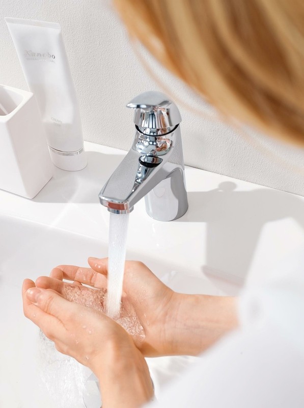 Смеситель для раковины Grohe Baucurve 32805000 Хром