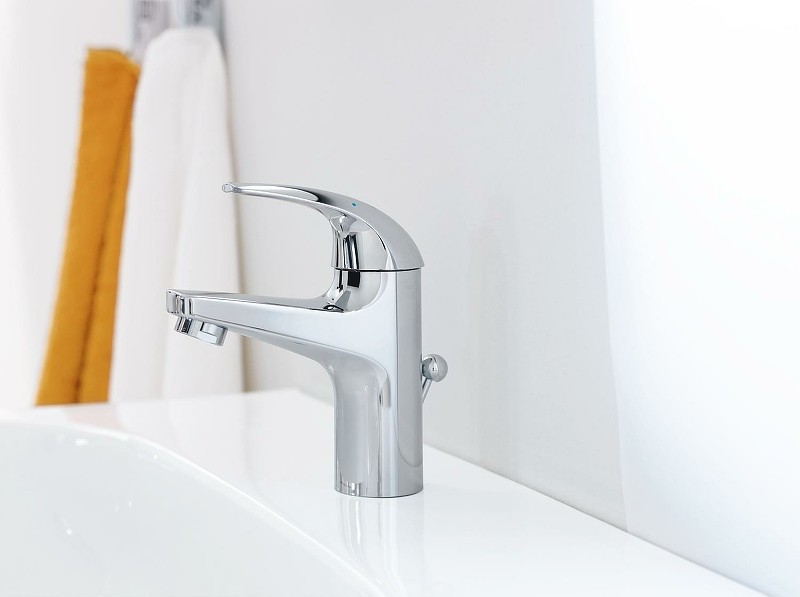 Смеситель для раковины Grohe Baucurve 32805000 Хром