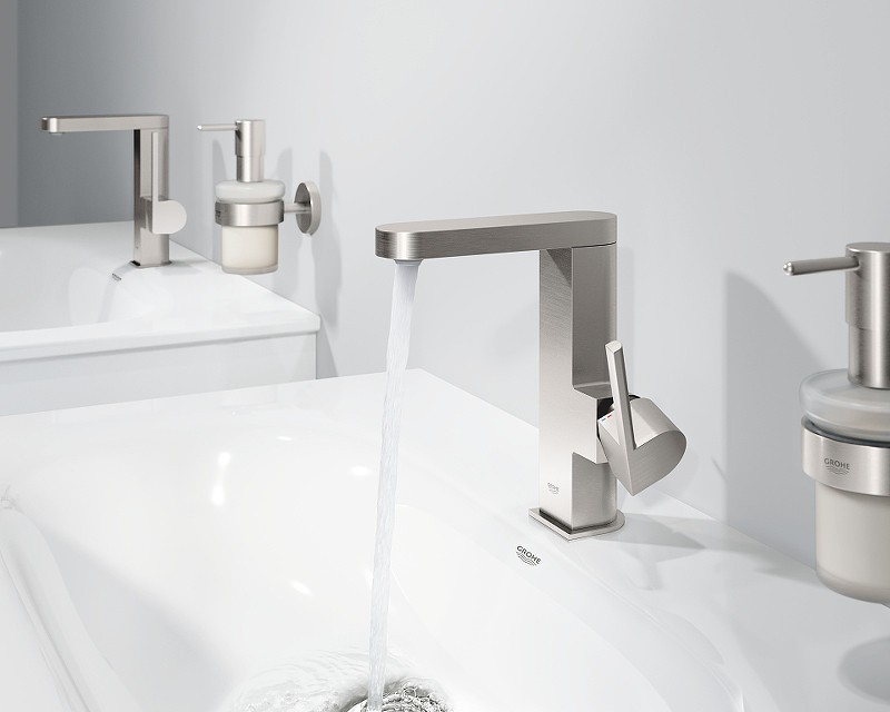 Смеситель для раковины Grohe Plus 23872003