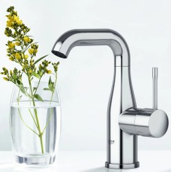 Смеситель для раковины Grohe Essence+ 23480001