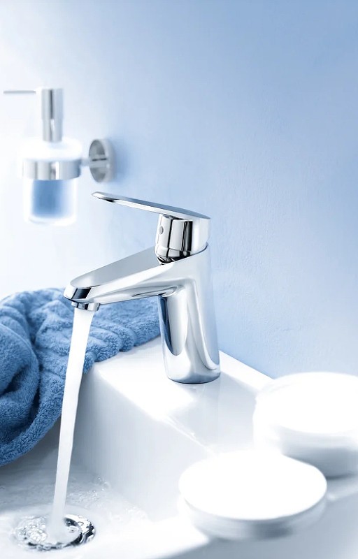 Смеситель для раковины Grohe Eurodisc Cosmopolitan 3246920E