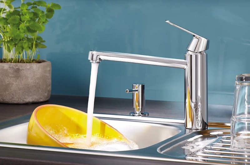 Смеситель для кухни Grohe Eurosmart Cosmopolitan 30193000 Хром