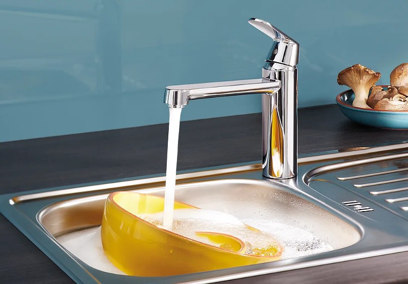 Смеситель для кухни Grohe Eurosmart Cosmopolitan 30193000 Хром