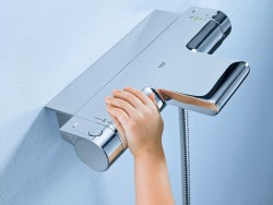 Смеситель для ванны Grohe Grohtherm 2000 34464001 с термостатом Хром