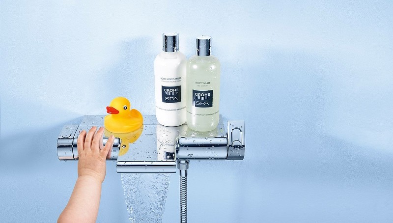 Смеситель для ванны Grohe Grohtherm 2000 34464001 с термостатом Хром