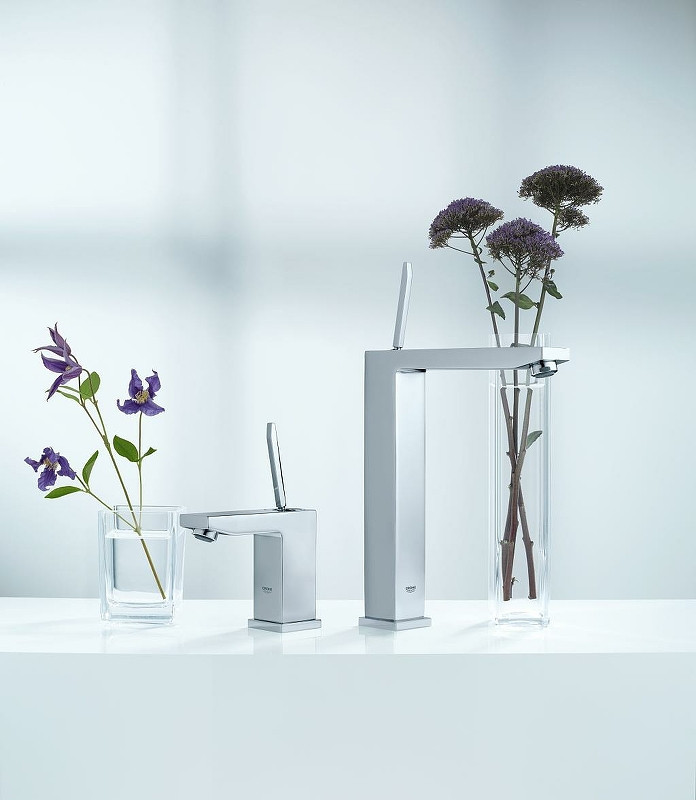 Смеситель для раковины Grohe Eurocube Joy 23656000 Хром