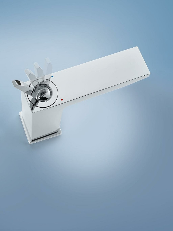 Смеситель для раковины Grohe Eurocube Joy 23656000 Хром